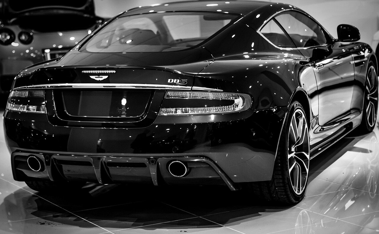 Aston Martin leadership is focused on fostering team synergy while implementing datadriven performance improvements under Newey's guidance