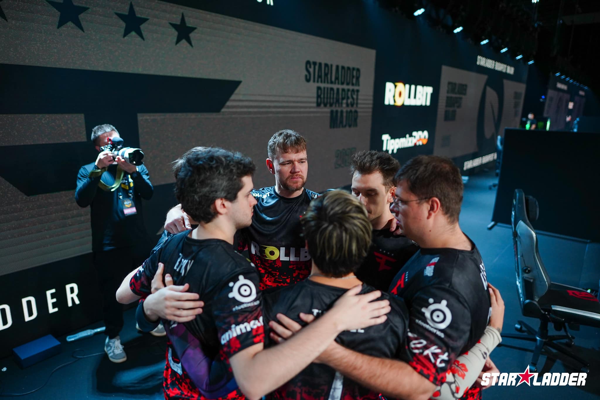 FaZe Clan survive early elimination scare at StarLadder Budapest Major