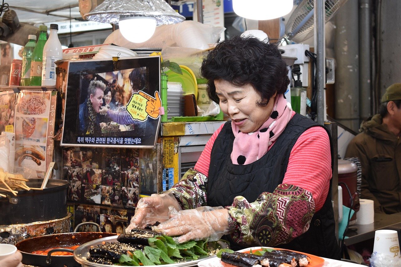 A scene from the drama series 'You and I,' highlighting Lee Soonjae's emotional performance that captivated audiences and marked his breakthrough