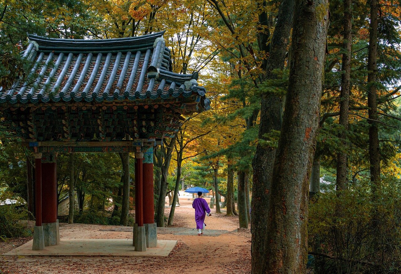 A promotional image from 'Father, I'll Take Care of You,' featuring Lee Soonjae in a heartfelt moment, embodying the essence of a caring father figure