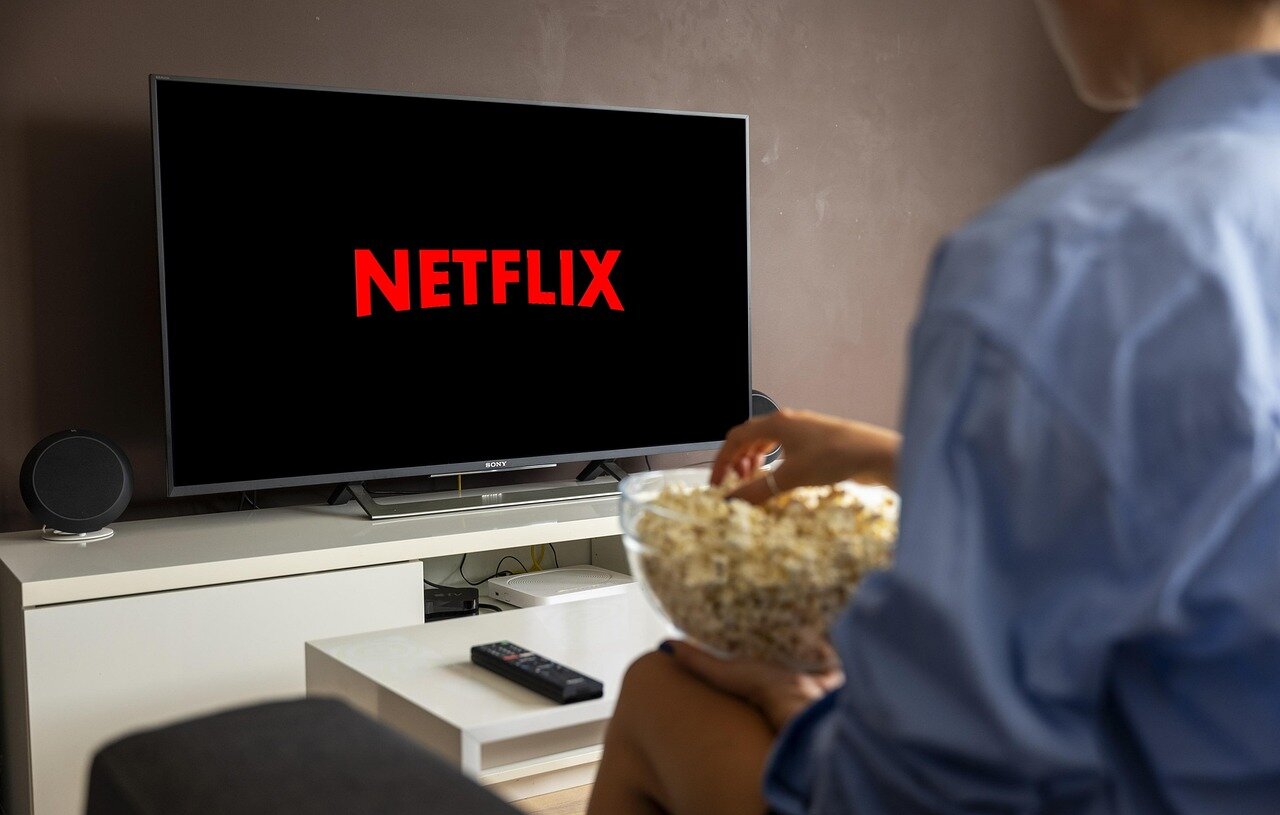 The increasing competition within the streaming landscape has led to a rise in unethical financial practices among some creators