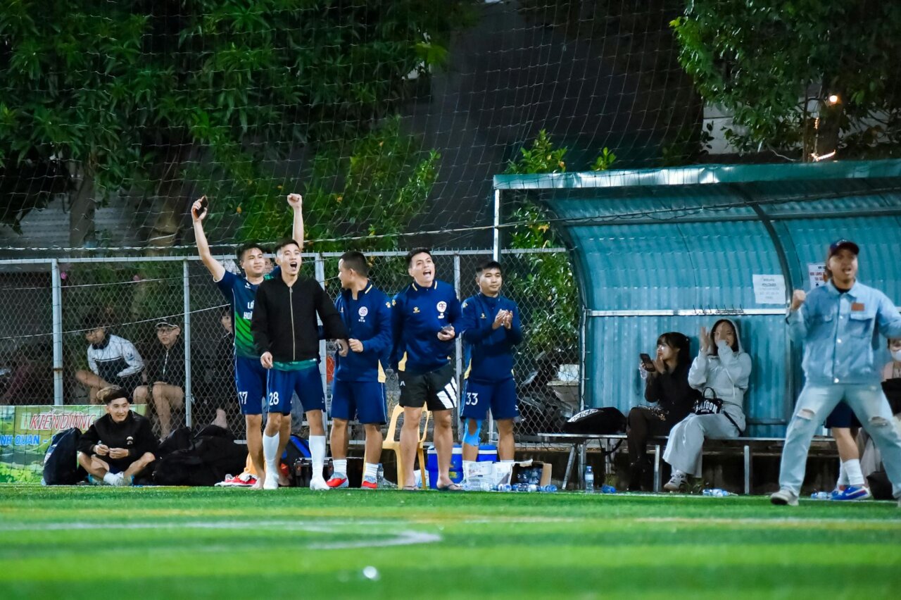 Cole Palmer reflecting on his journey as he trains with teammates, aiming to adapt to Tuchel's tactical framework for a chance to shine in the number 10 role