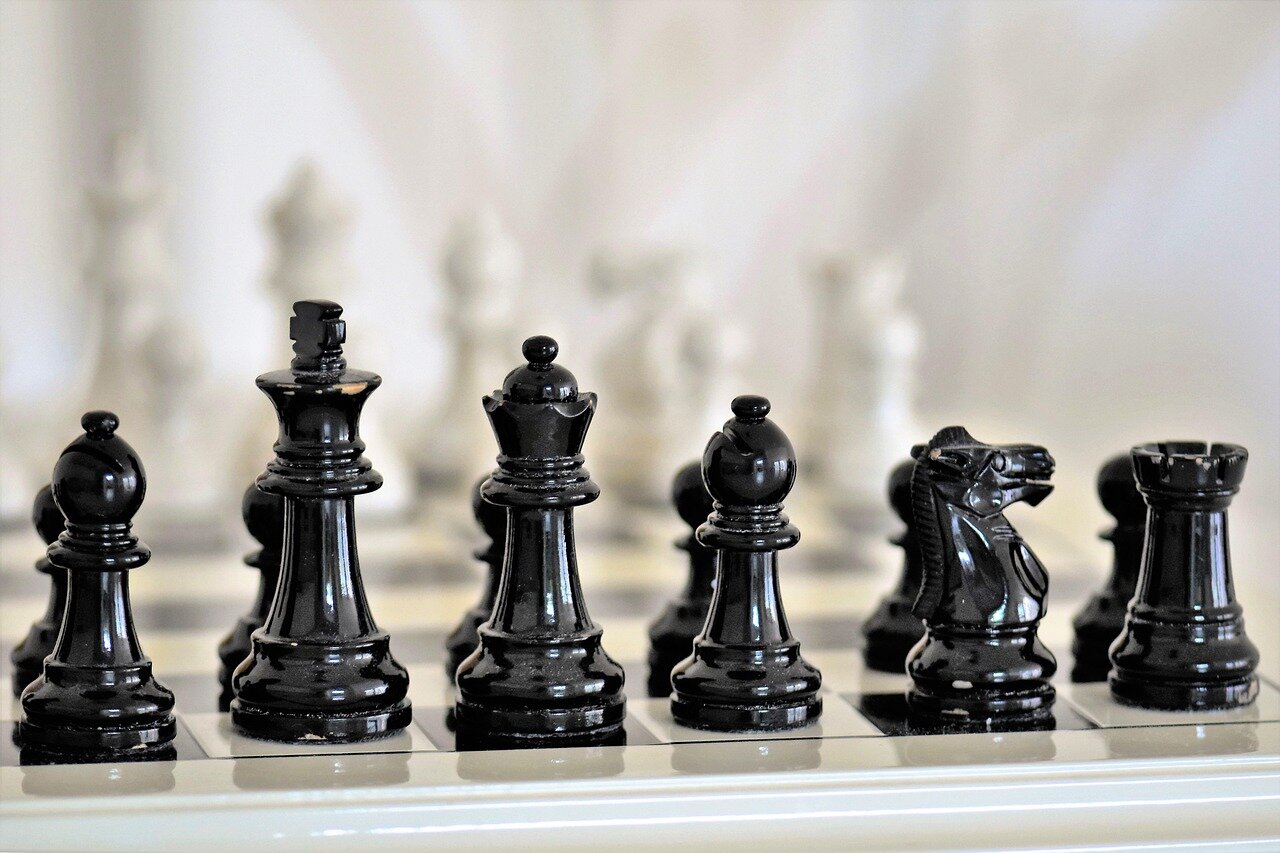 An educational chess workshop highlights the importance of quirky puzzles in enhancing critical thinking and strategy among players