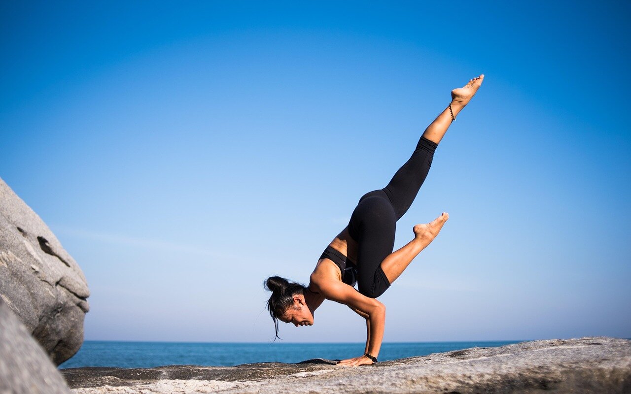 A fitness professional demonstrating a minimalist workout routine, emphasizing efficiency and quick results