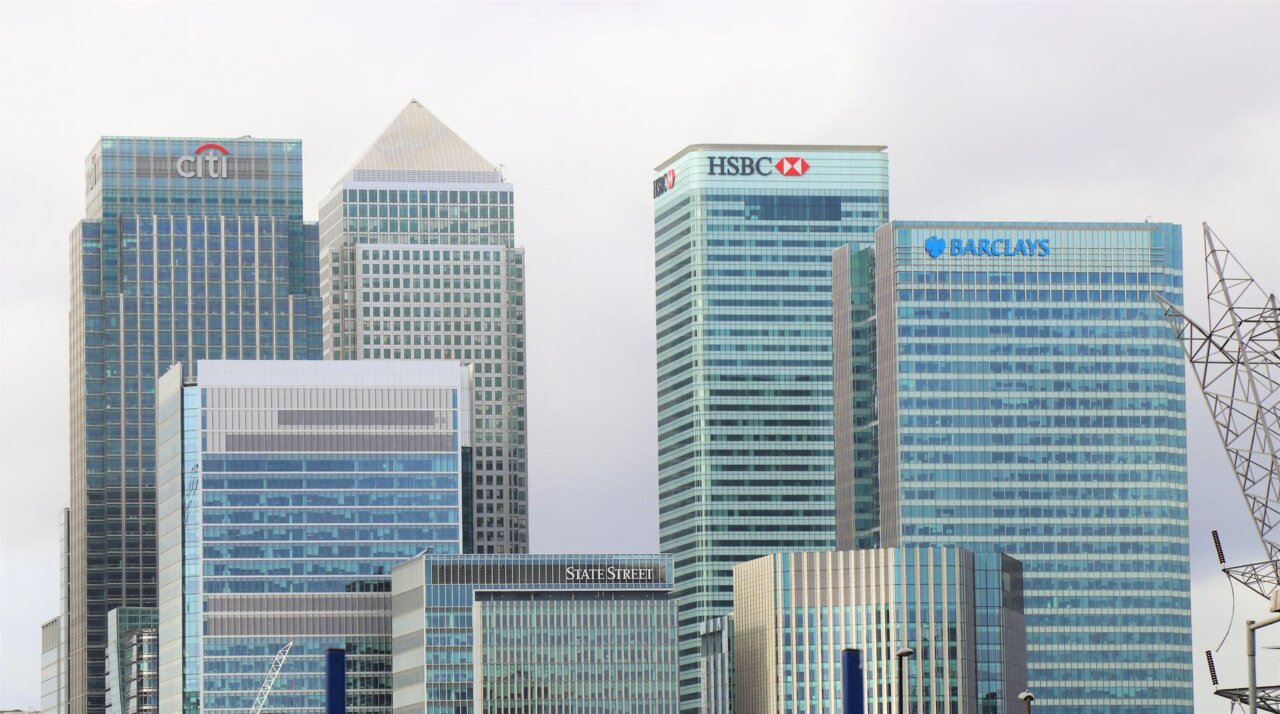 Lake's exit coincides with JPMorgan facing challenges such as rising interest rates, prompting stakeholders to closely monitor the bank's leadership dynamics