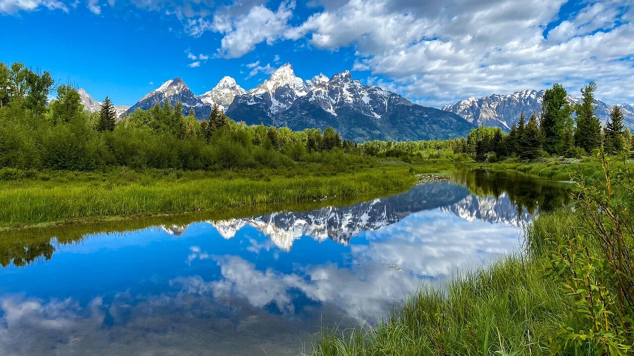 A busy data center facility operated by a major tech company in Wyoming, emphasizing the growing demand for water resources amidst increasing scrutiny over environmental practices